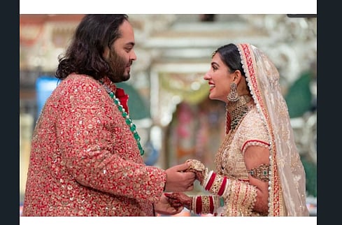 অনন্ত আম্বানি ও রাধিকা মার্চেন্ট। ভারতের মুম্বাইতে, ১২ জুলাই ২০২৪